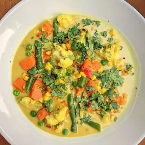Veggie Coconut Curry Dish